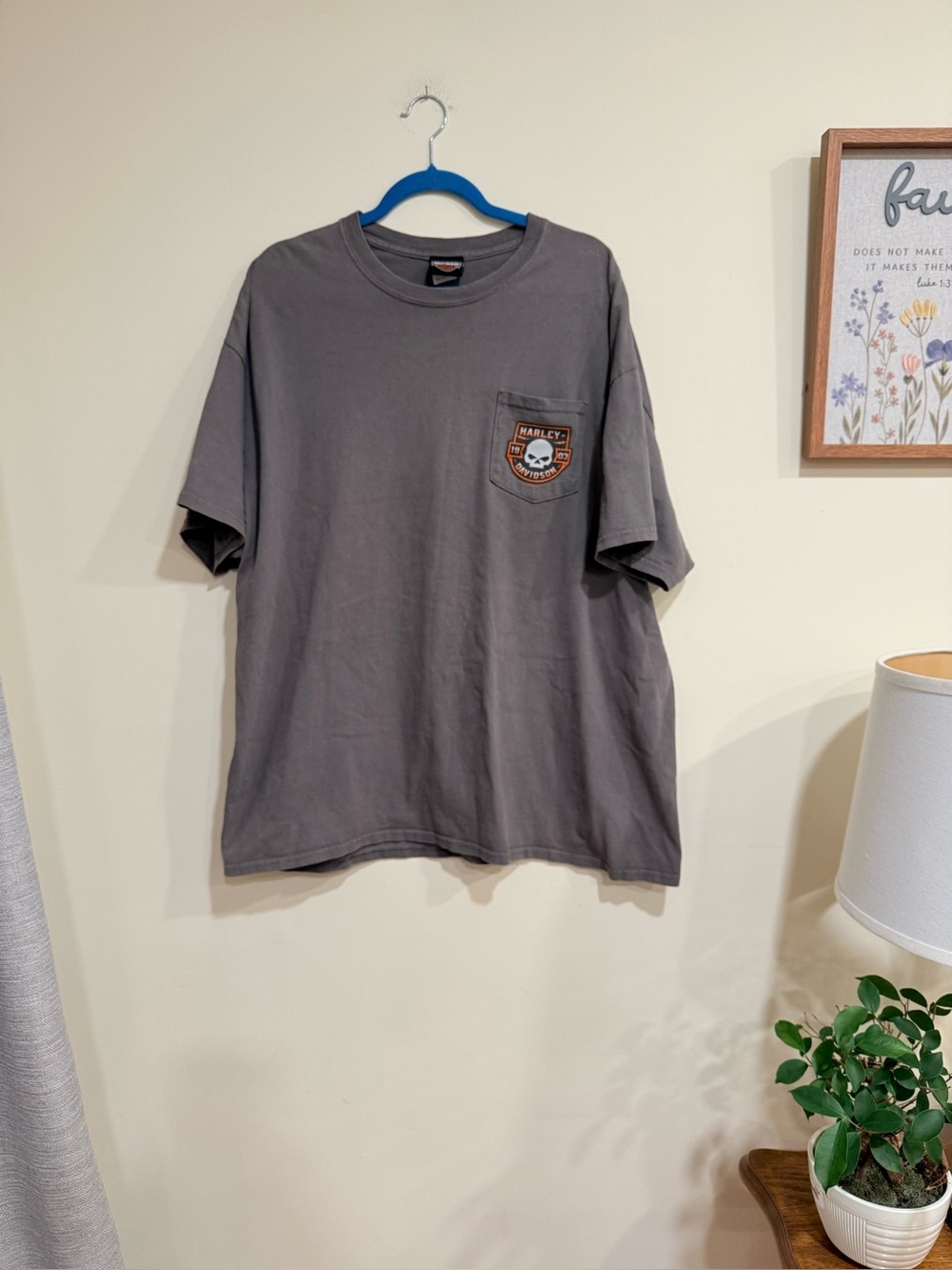 Harley-Davidson Winchester VirginiaGray Short Sleeve Logo Pocket Tee 100% cotton